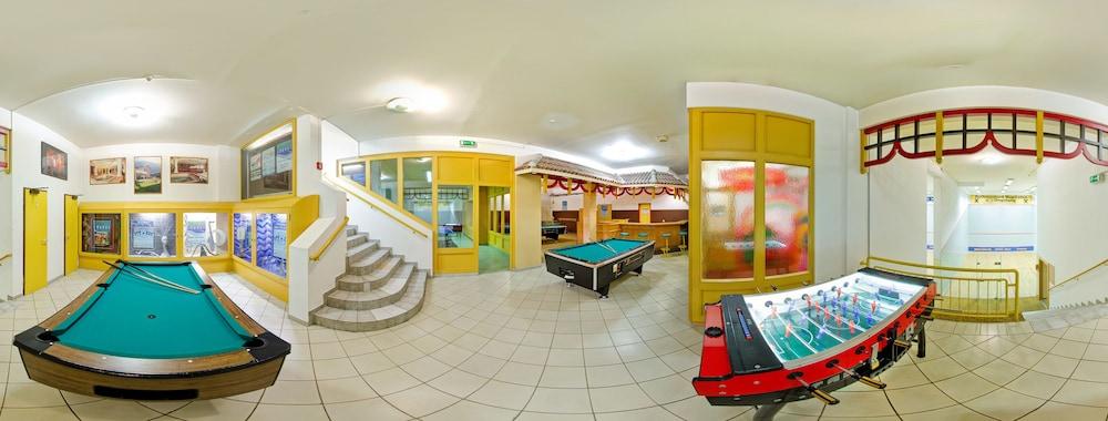 Strass - Sport & Spa Hotel Майрхофен Экстерьер фото