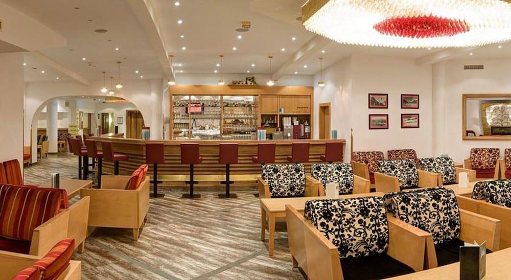 Strass - Sport & Spa Hotel Майрхофен Экстерьер фото