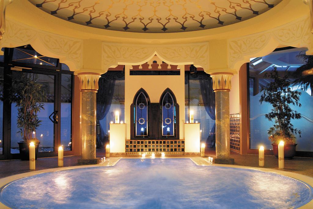 Strass - Sport & Spa Hotel Майрхофен Экстерьер фото